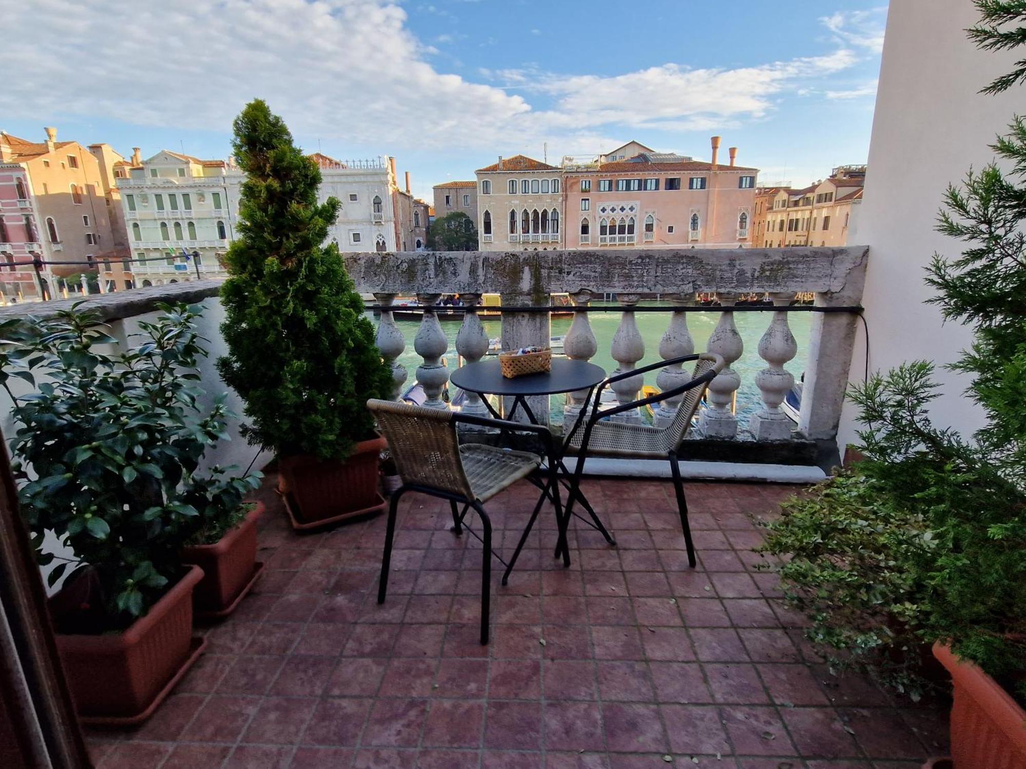 Residenza La Veranda A Rialto Hotel เวนิส ภายนอก รูปภาพ